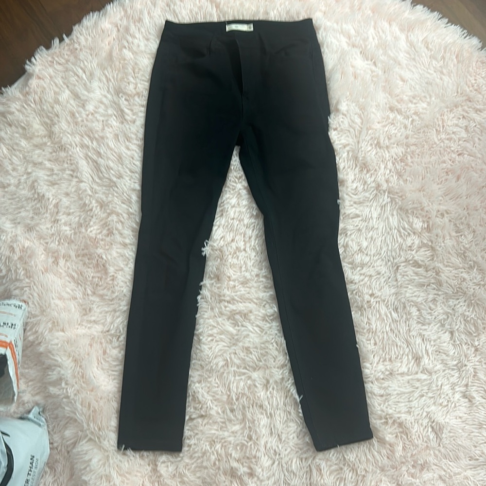Black skinny jeans